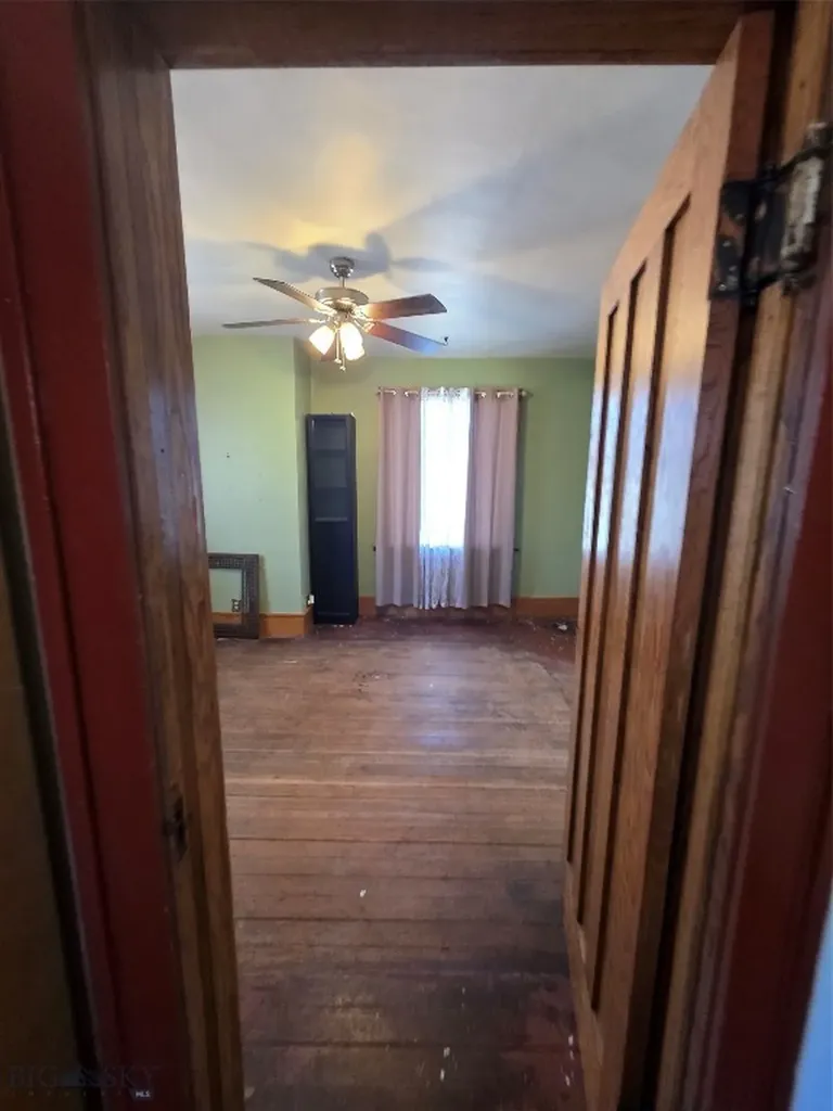 901 Delaware Butte MT 59701