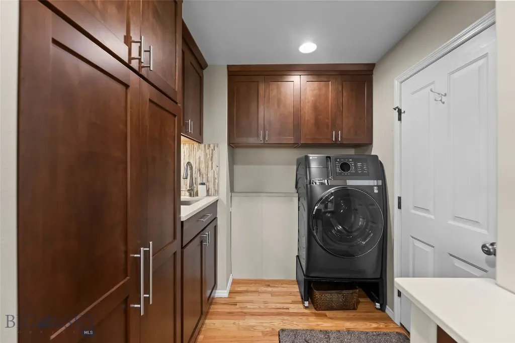 153 Pathfinder Trail Bozeman MT 59718
