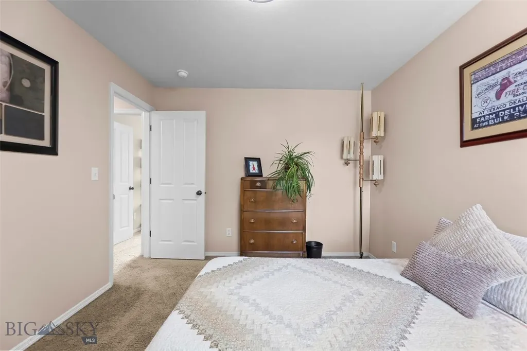 153 Pathfinder Trail Bozeman MT 59718