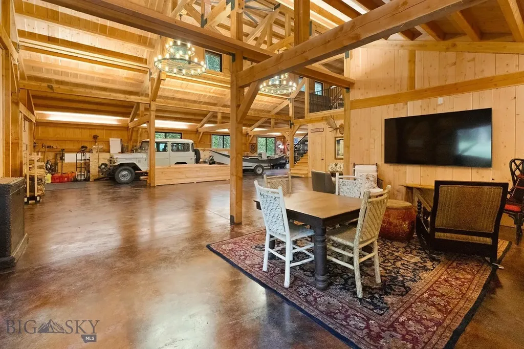 9440 Saddle Mountain Road Bozeman MT 59715