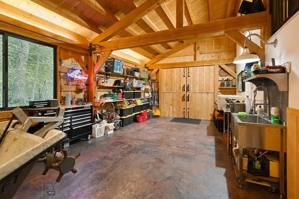 9440 Saddle Mountain Road Bozeman MT 59715