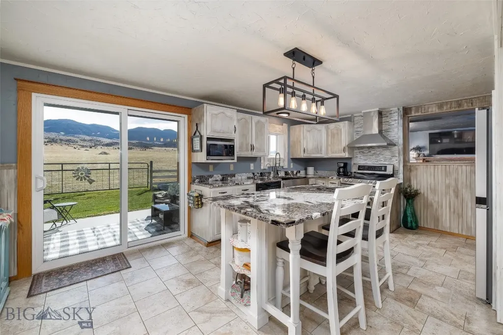 618 Whitetail Road Whitehall MT 59759