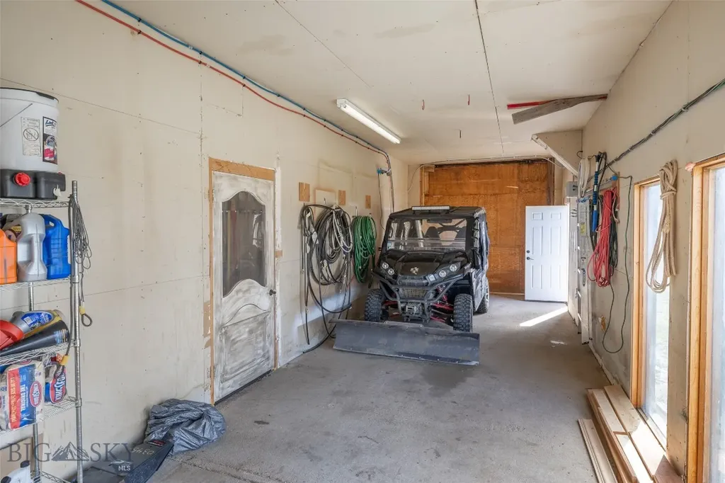 618 Whitetail Road Whitehall MT 59759