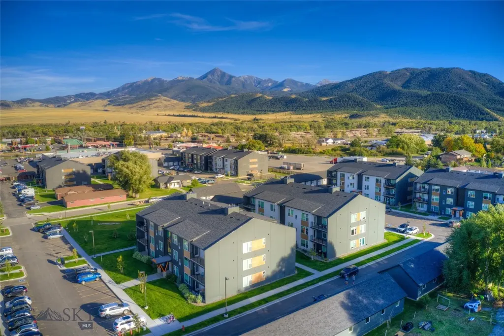 2222A Willow Drive Livingston MT 59047
