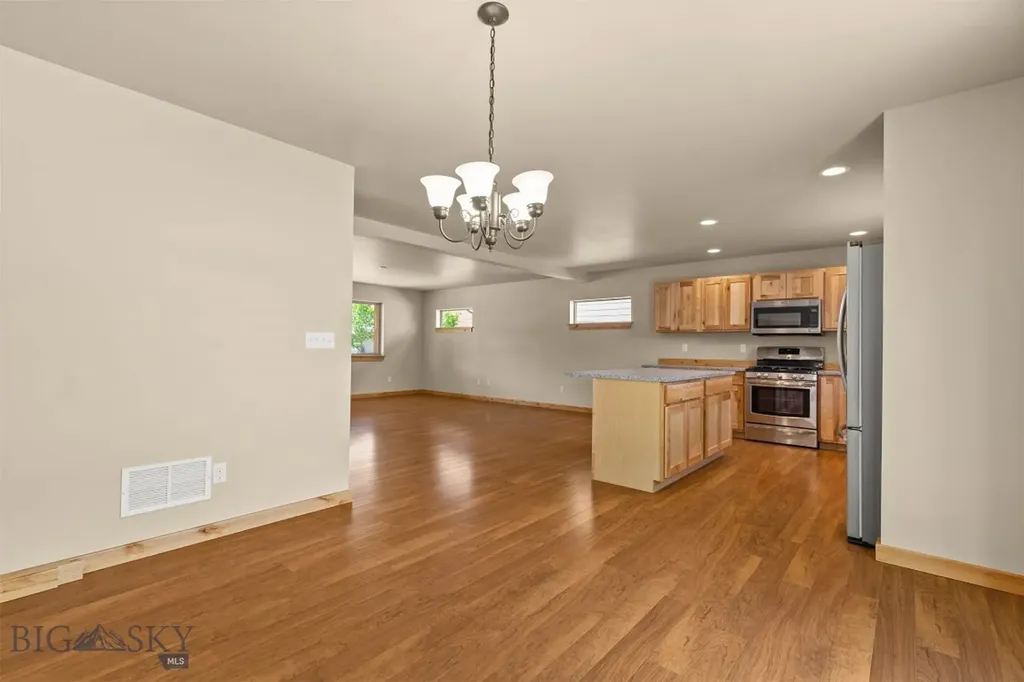 1118 Idaho Street Belgrade MT 59714