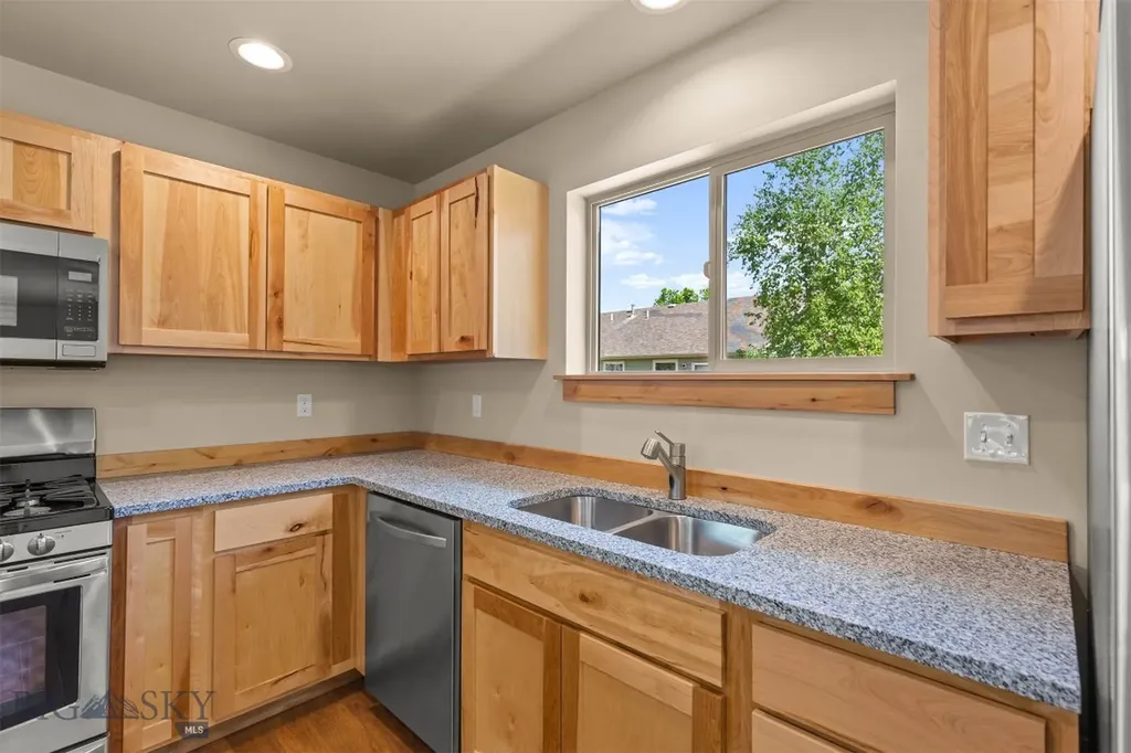 1118 Idaho Street Belgrade MT 59714