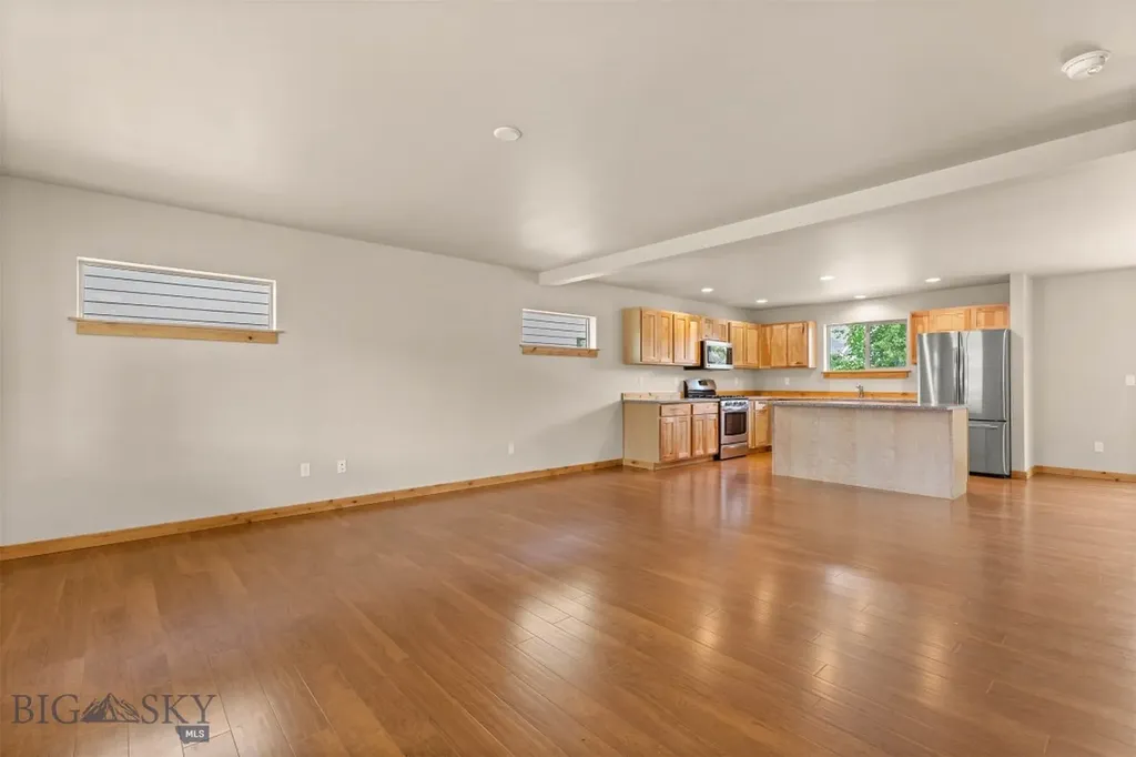 1118 Idaho Street Belgrade MT 59714