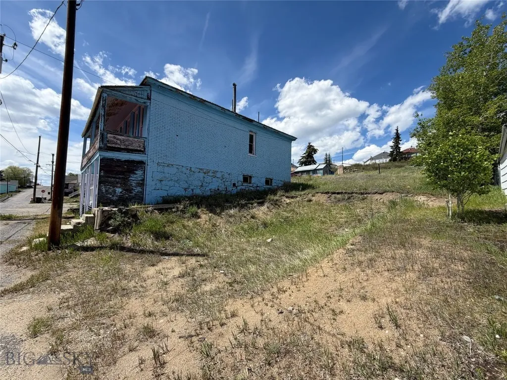 19 E Center Street Butte MT 59701