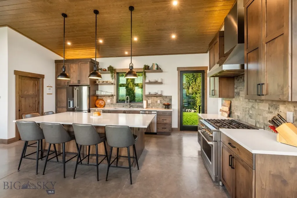 1580 Evan Reese Creek Road Belgrade MT 59714
