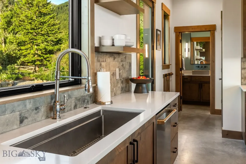 1580 Evan Reese Creek Road Belgrade MT 59714