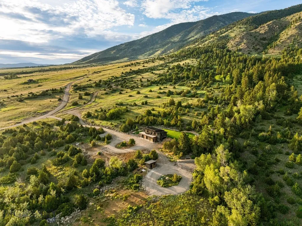 1580 Evan Reese Creek Road Belgrade MT 59714