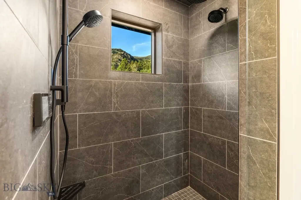 1580 Evan Reese Creek Road Belgrade MT 59714