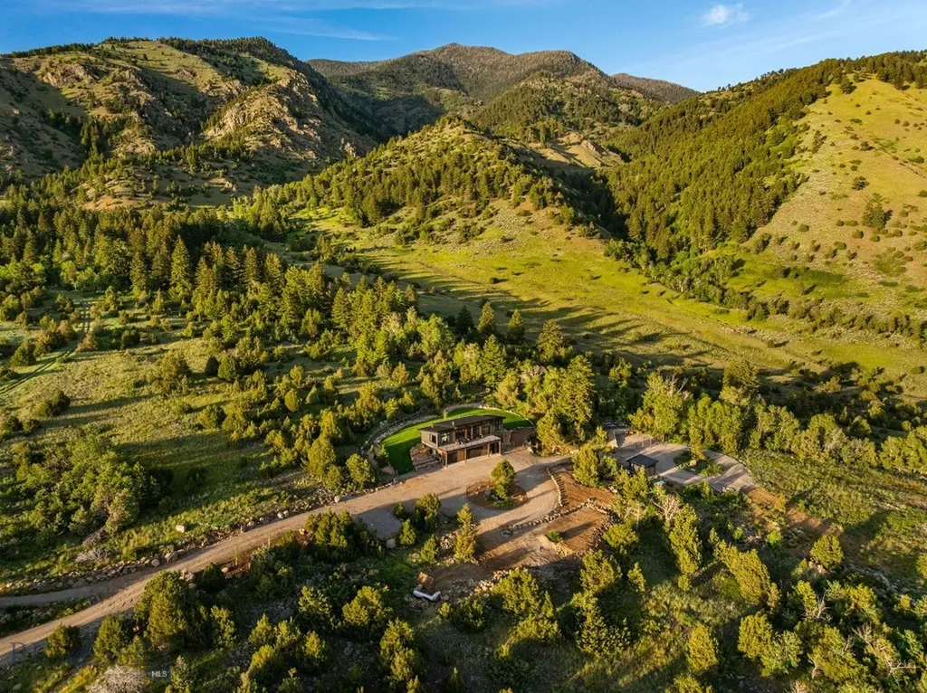 1580 Evan Reese Creek Road Belgrade MT 59714