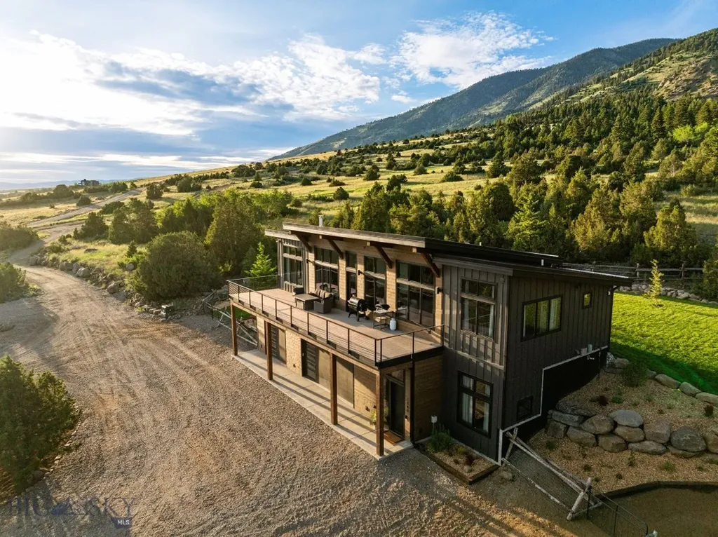 1580 Evan Reese Creek Road Belgrade MT 59714