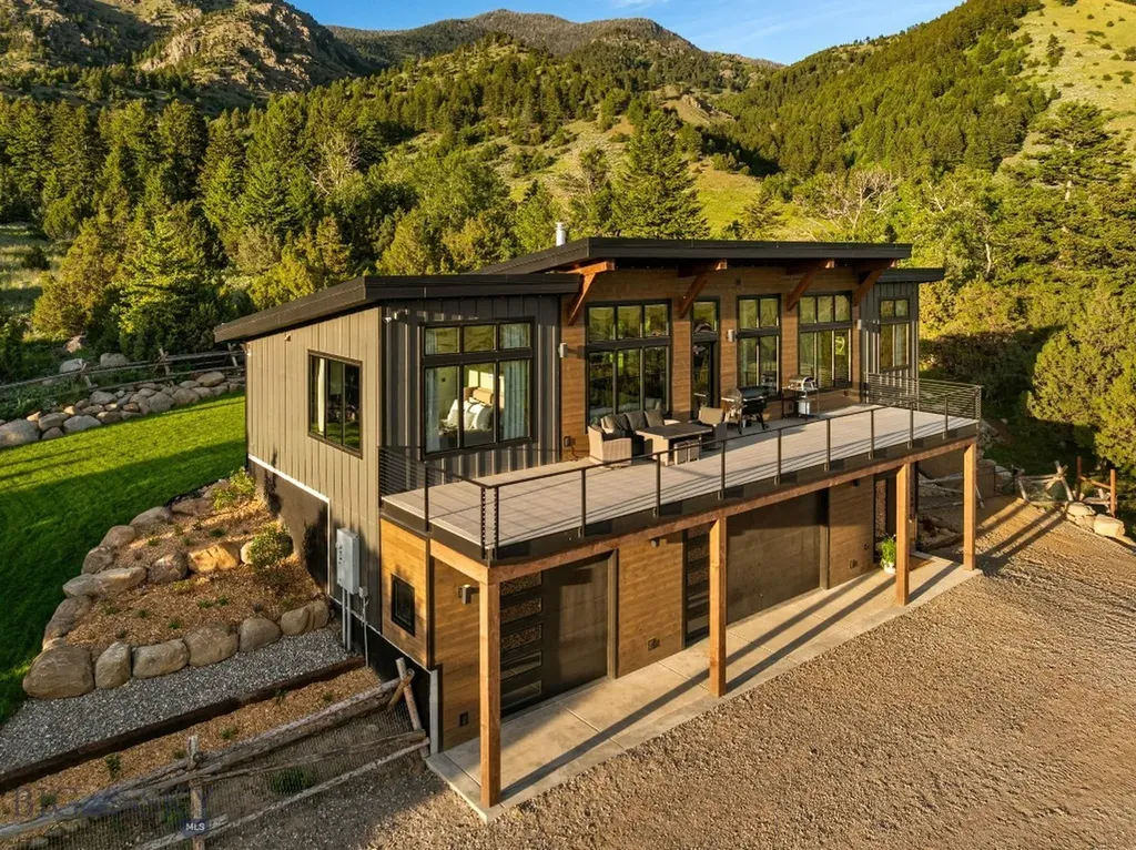 1580 Evan Reese Creek Road Belgrade MT 59714