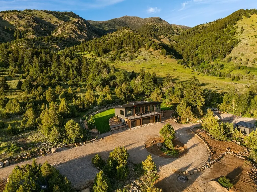 1580 Evan Reese Creek Road Belgrade MT 59714