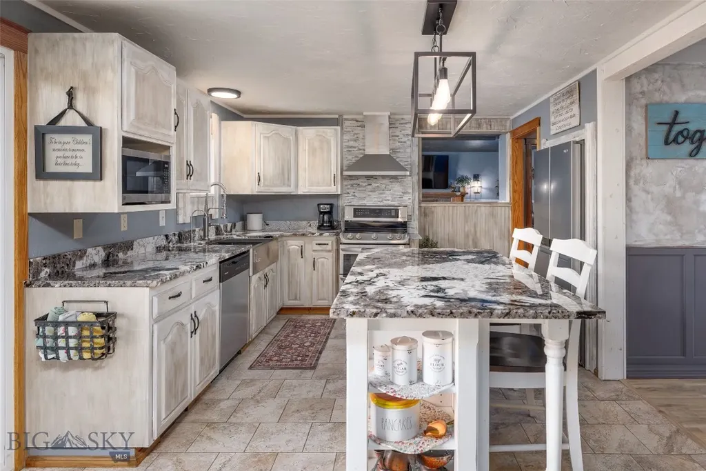 618 Whitetail Road Whitehall MT 59759