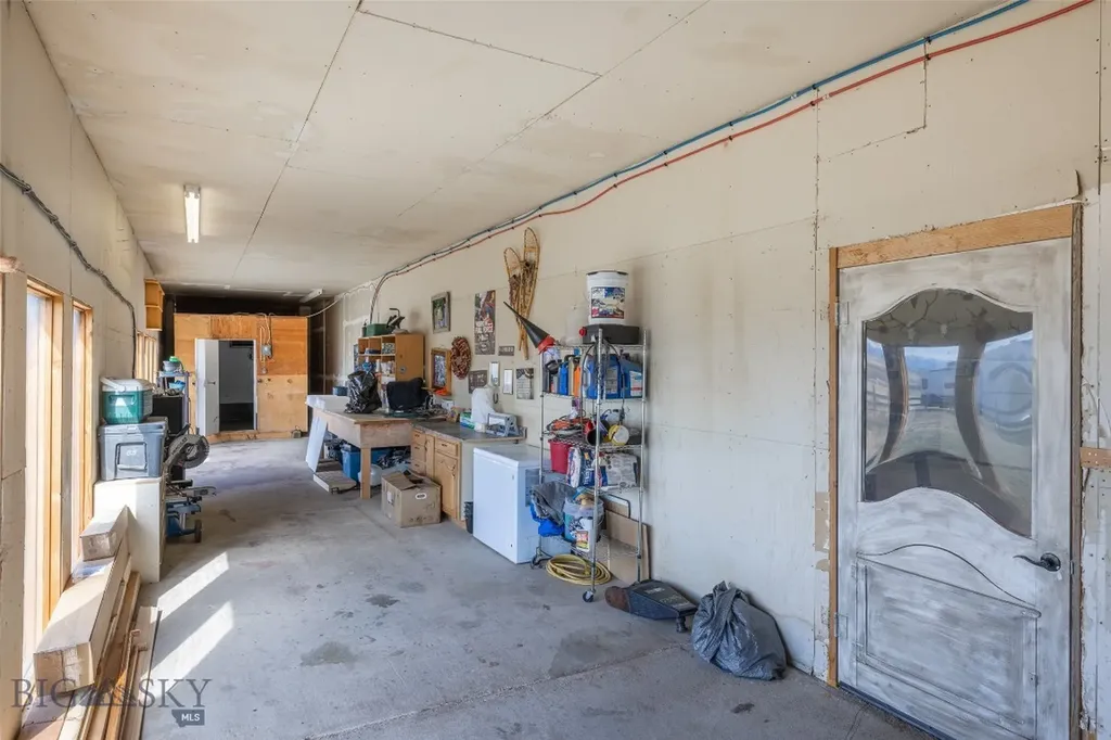 618 Whitetail Road Whitehall MT 59759