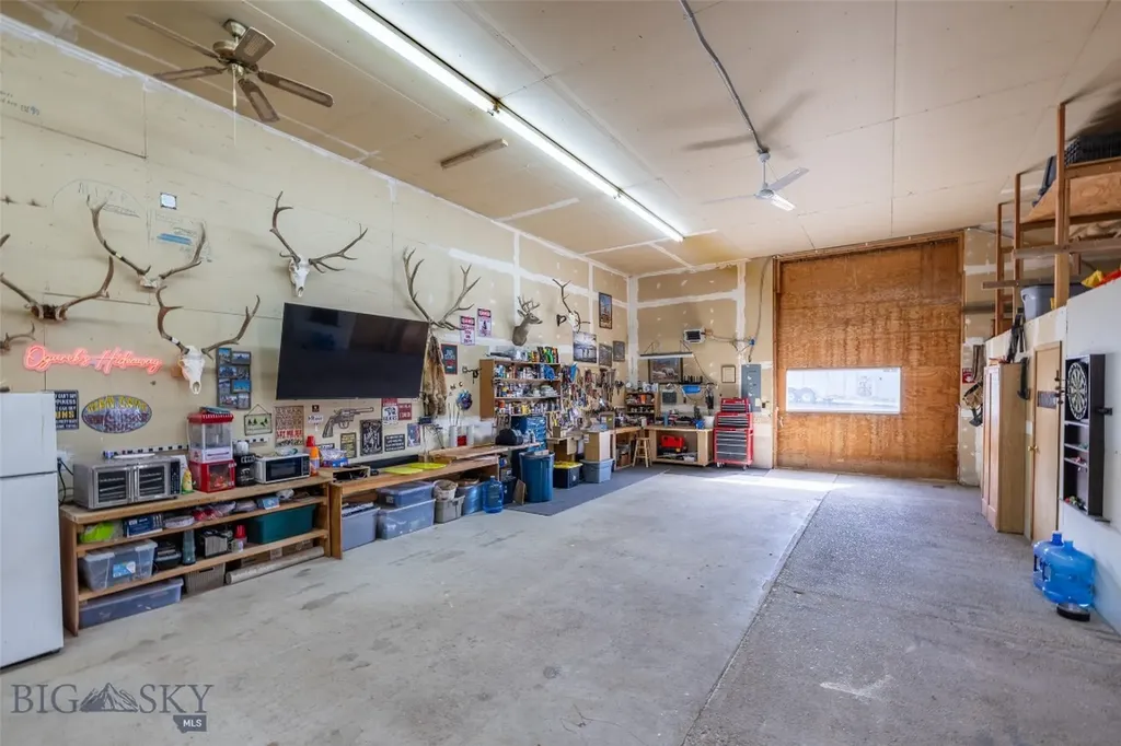 618 Whitetail Road Whitehall MT 59759