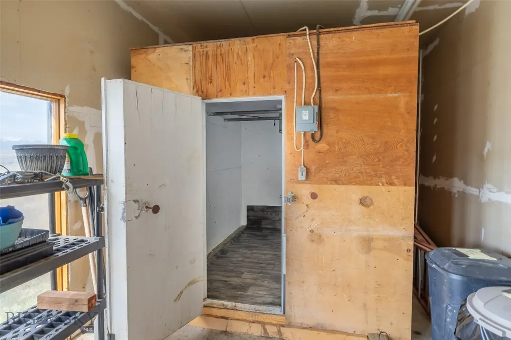 618 Whitetail Road Whitehall MT 59759