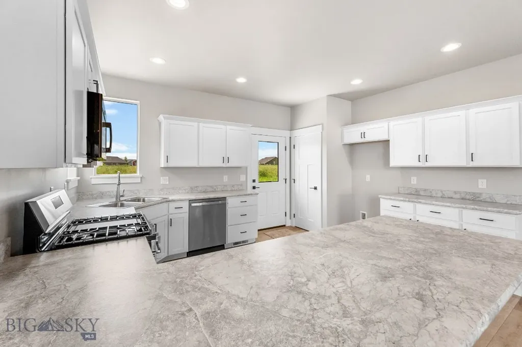 1105 Melissa Way Belgrade MT 59714