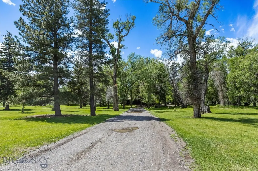 9TH St Island Drive Livingston MT 59047