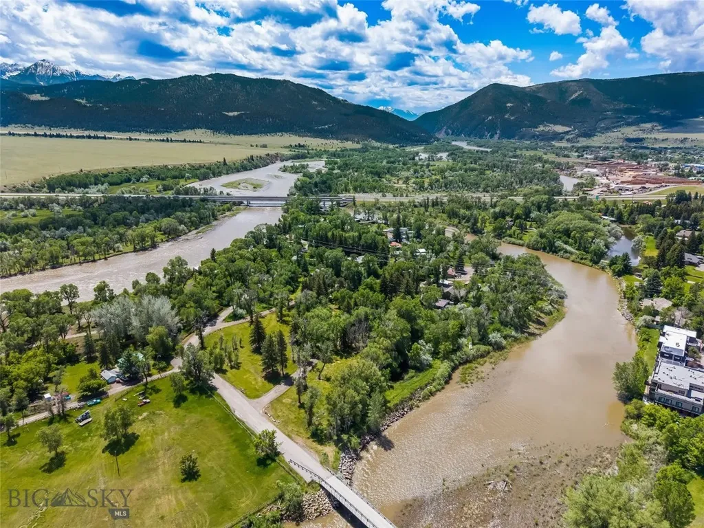 9TH St Island Drive Livingston MT 59047