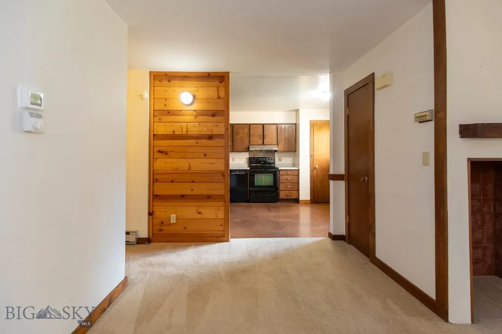 1811 S Black Avenue Bozeman MT 59715