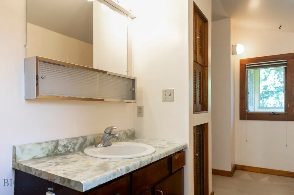 1811 S Black Avenue Bozeman MT 59715