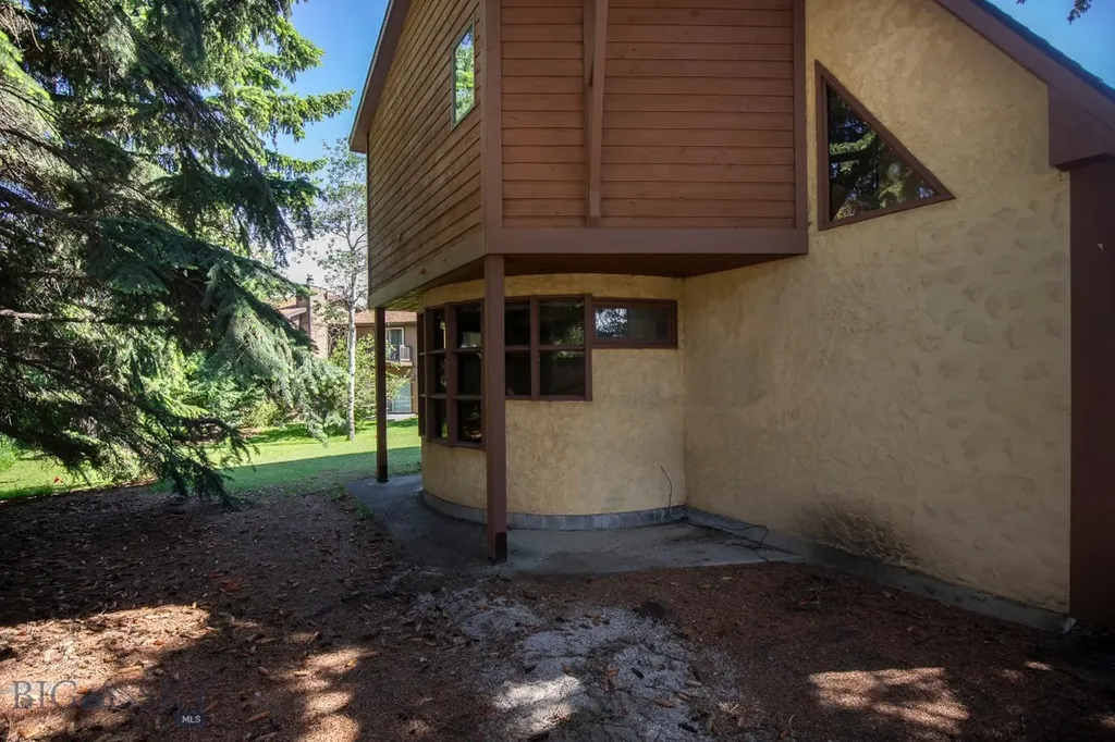 1811 S Black Avenue Bozeman MT 59715
