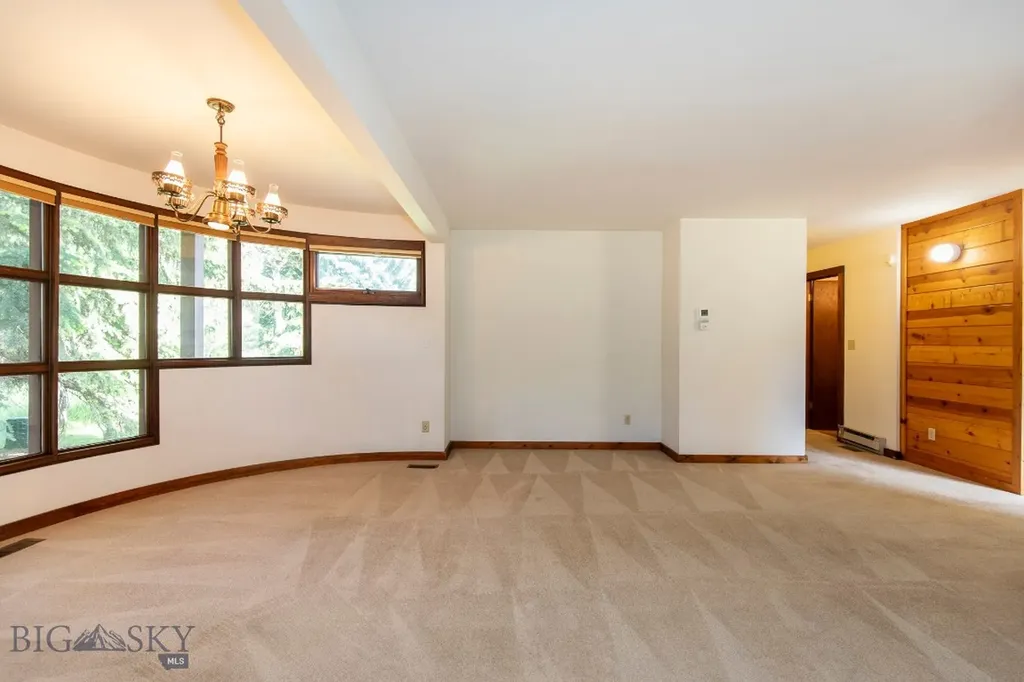 1811 S Black Avenue Bozeman MT 59715