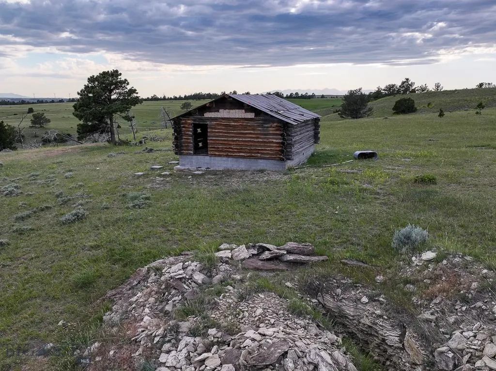 504 Stephens Hill Road Reed Point MT 59069