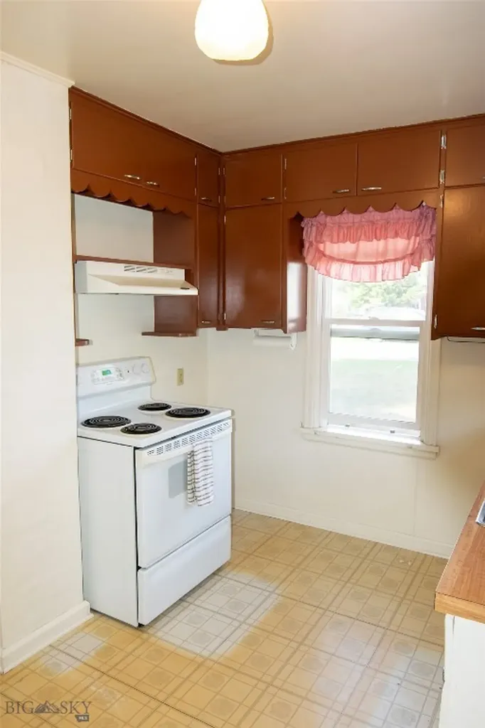 419 N Spruce Street Townsend MT 59644