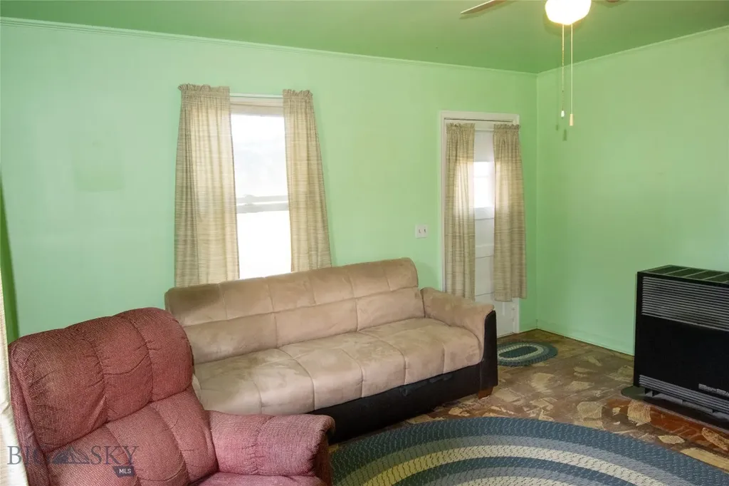 419 N Spruce Street Townsend MT 59644