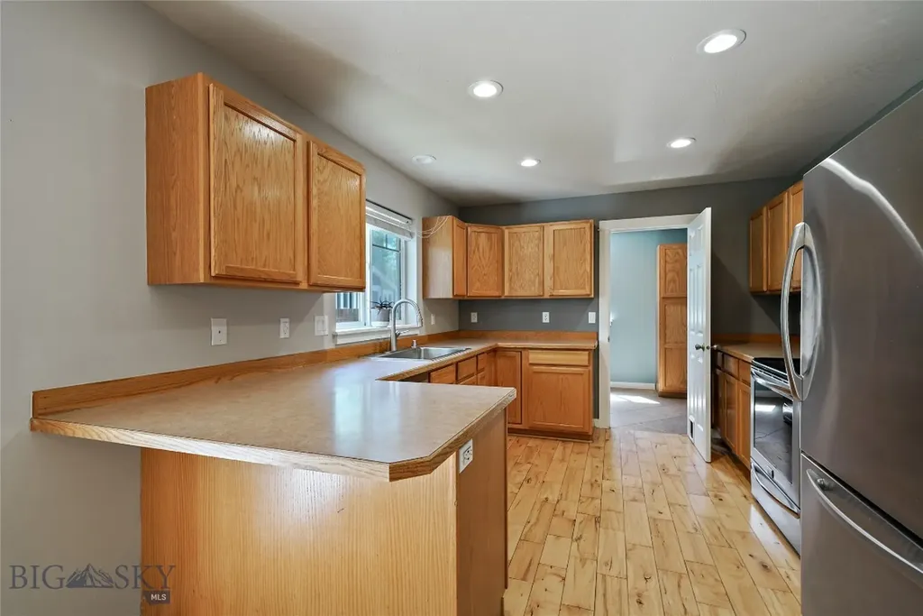 2720 Daisy Drive Bozeman MT 59718