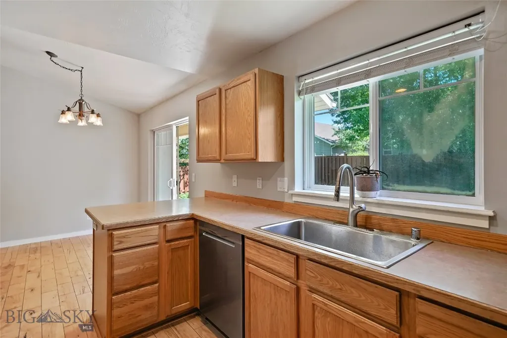 2720 Daisy Drive Bozeman MT 59718