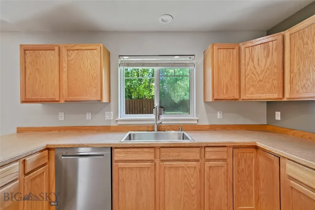 2720 Daisy Drive Bozeman MT 59718