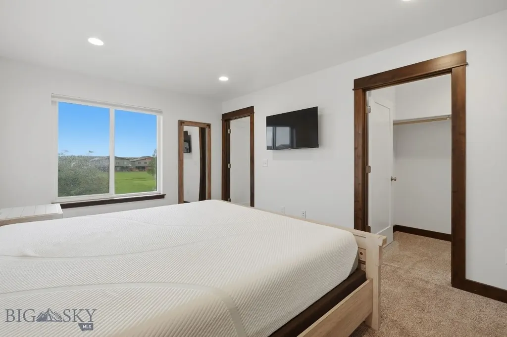 978 Rosa Way Bozeman MT 59718