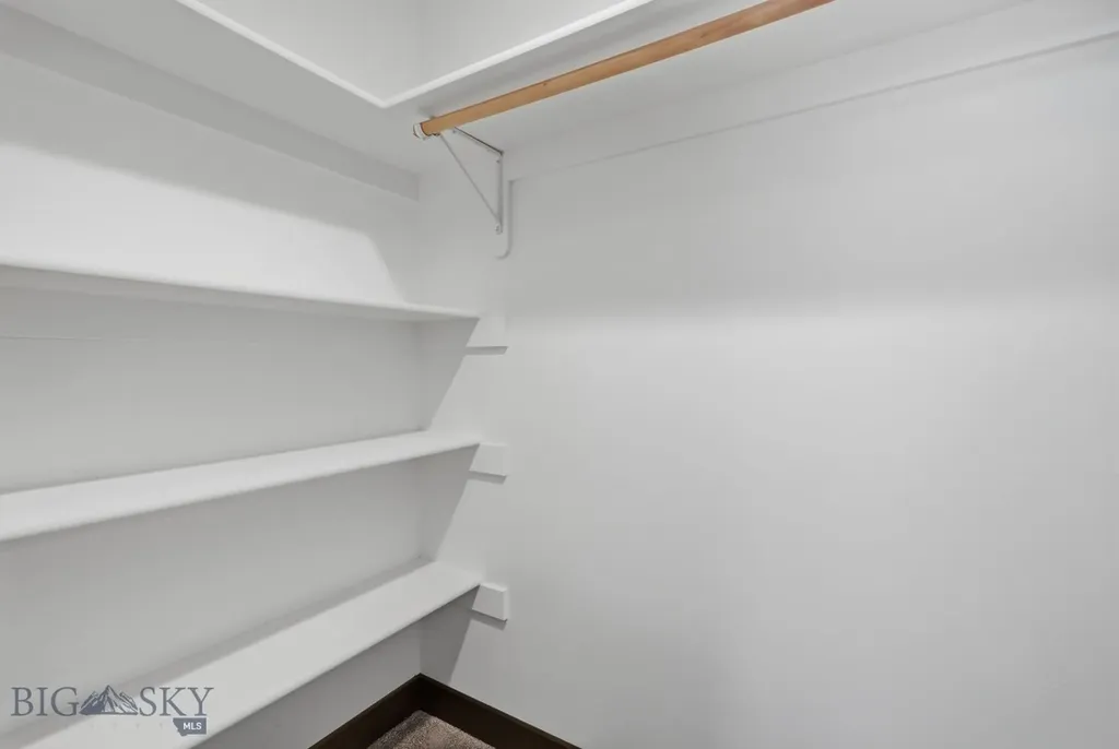 978 Rosa Way Bozeman MT 59718