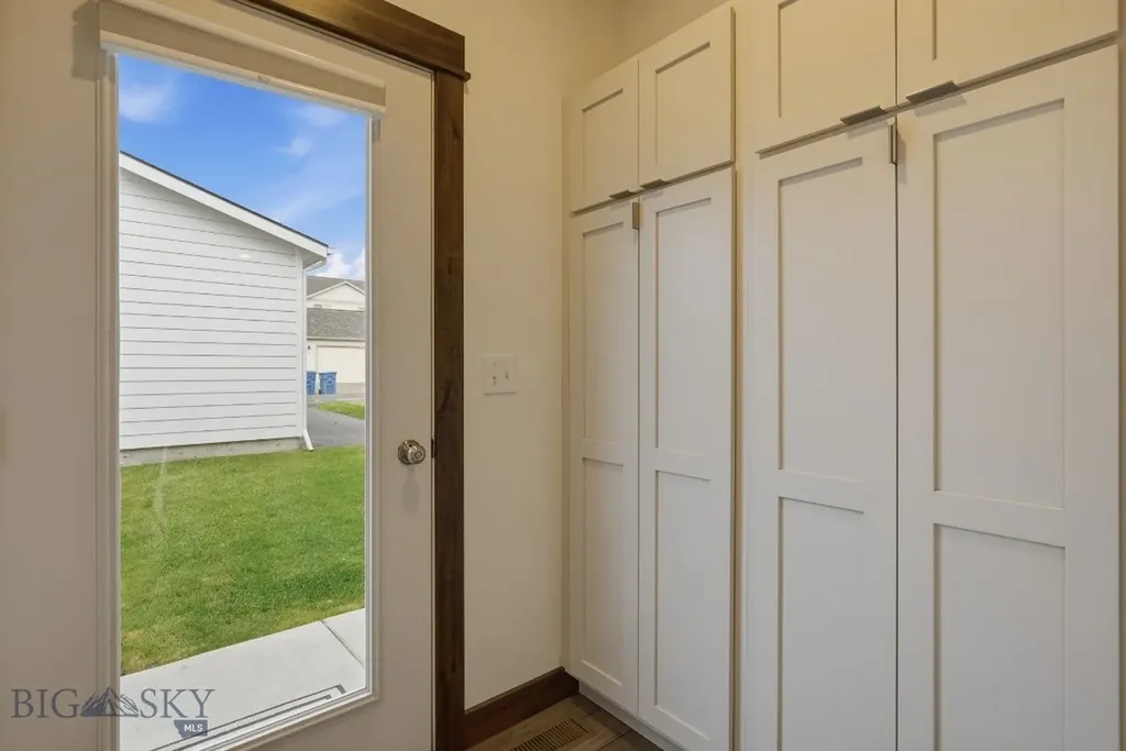 978 Rosa Way Bozeman MT 59718