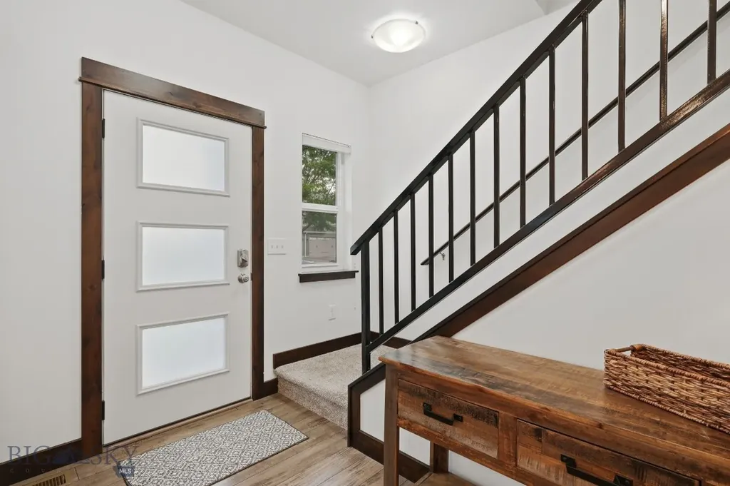 978 Rosa Way Bozeman MT 59718