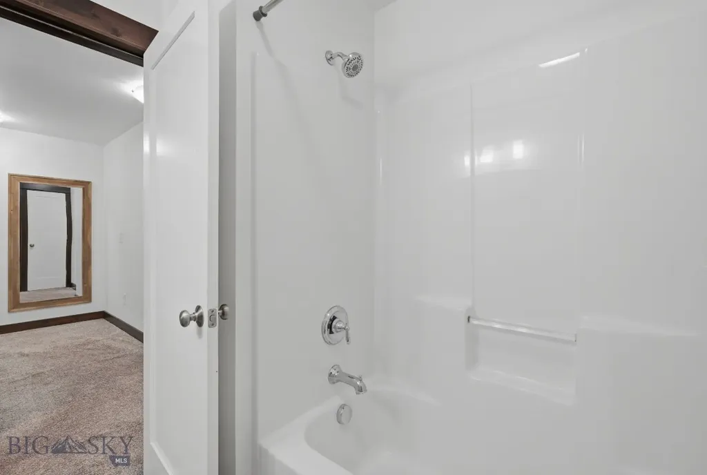 978 Rosa Way Bozeman MT 59718