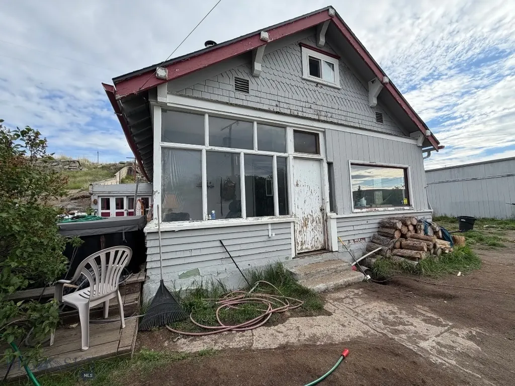 20 Gladstone Terrace Walkerville MT 59701