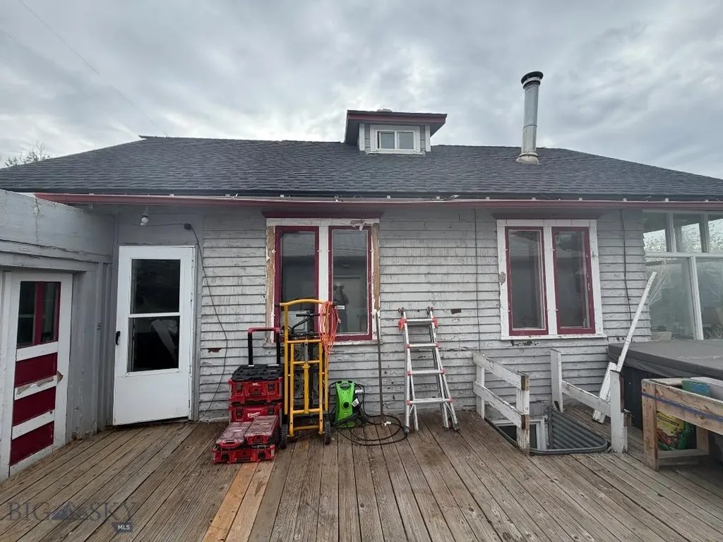20 Gladstone Terrace Walkerville MT 59701