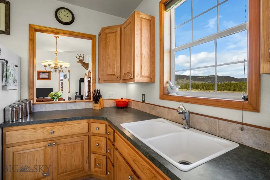 356 Buffalo Drive West Yellowstone MT 59758