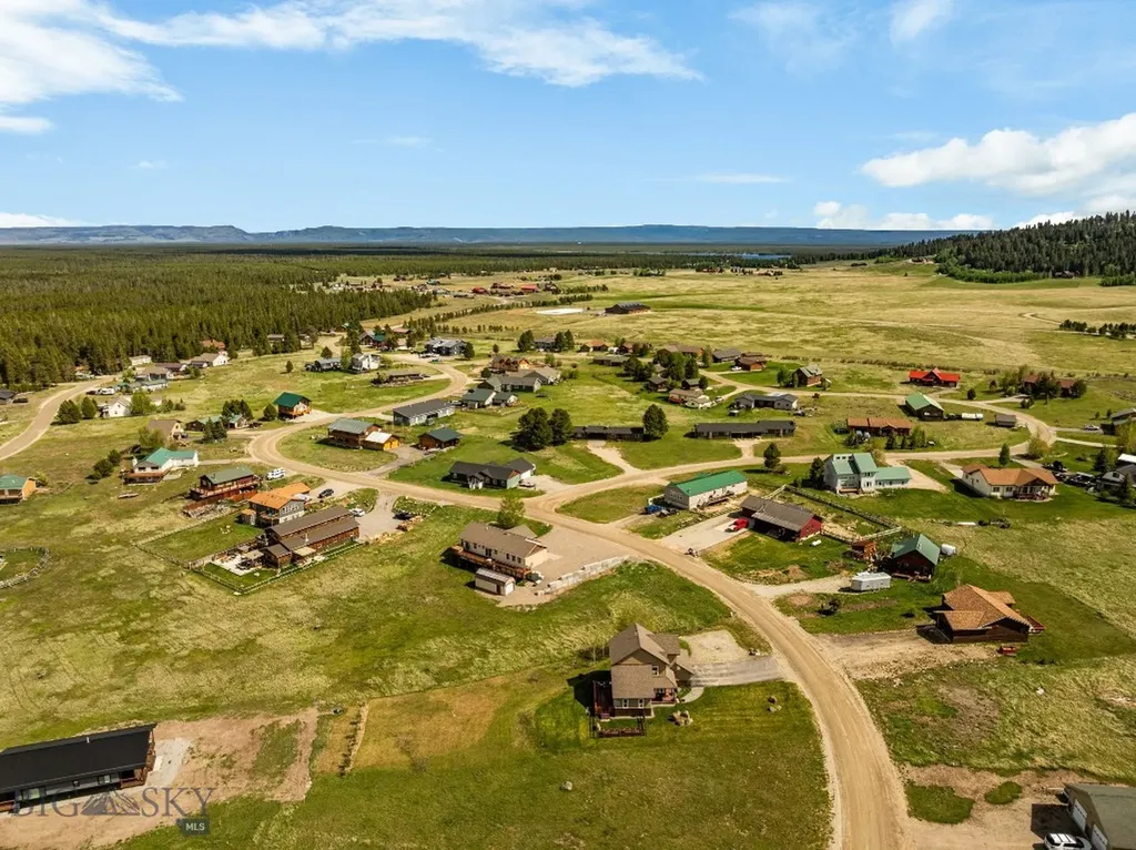 356 Buffalo Drive West Yellowstone MT 59758