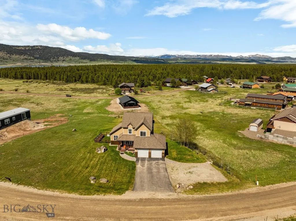 356 Buffalo Drive West Yellowstone MT 59758