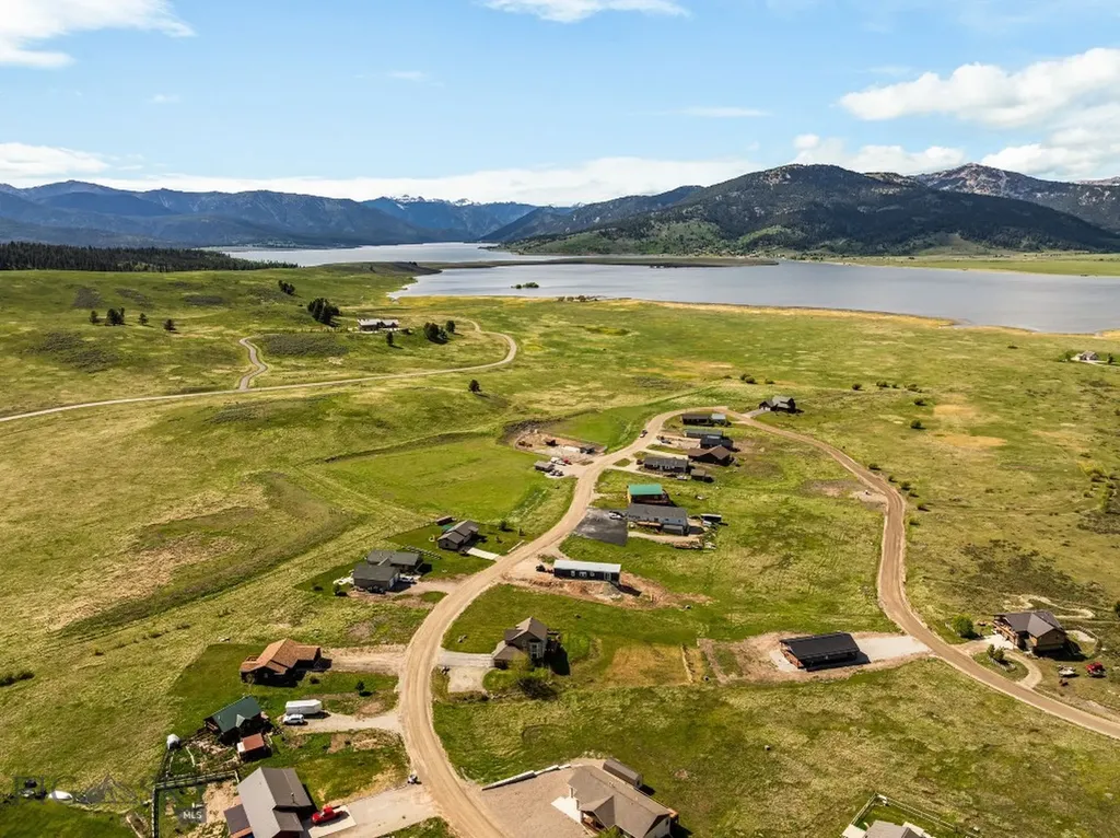 356 Buffalo Drive West Yellowstone MT 59758