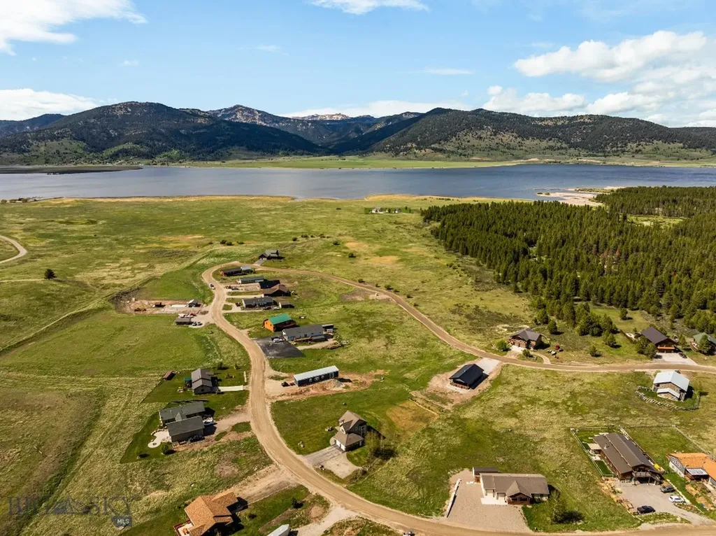 356 Buffalo Drive West Yellowstone MT 59758