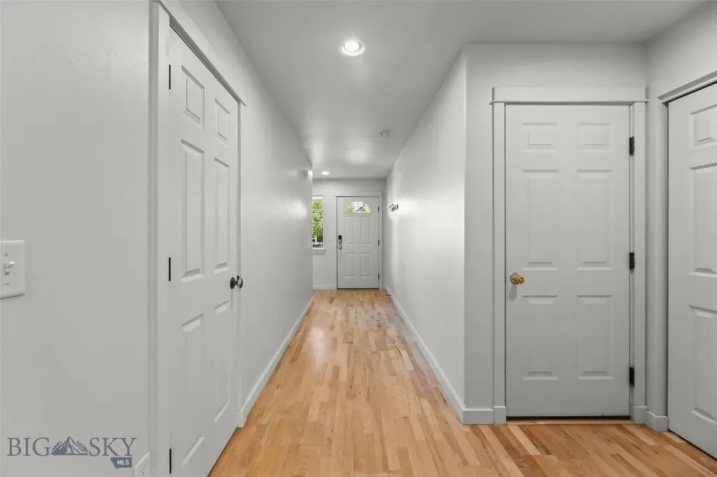 979 Forestglen Drive Bozeman MT 59718